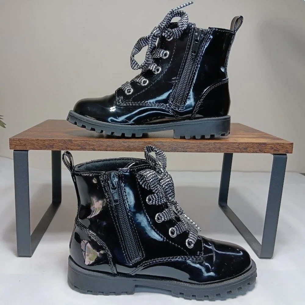 Joie Patent Combat Boots Kids 10 Black Good Glitter Star Lug Sole‎ Side Zip